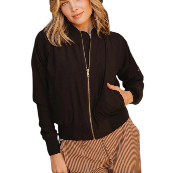 Albion Jackets & Blazers - NWT Albion Classic Black Bomber Jacket Women's Size XL